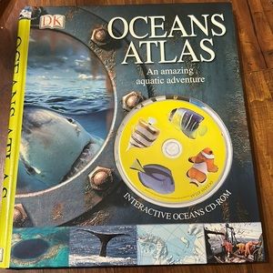 Oceans‎ Atlas large hardcover book with CD rom